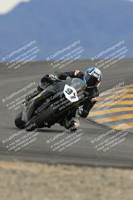 media/Jan-14-2023-SoCal Trackdays (Sat) [[497694156f]]/Turn 12 (120pm)/